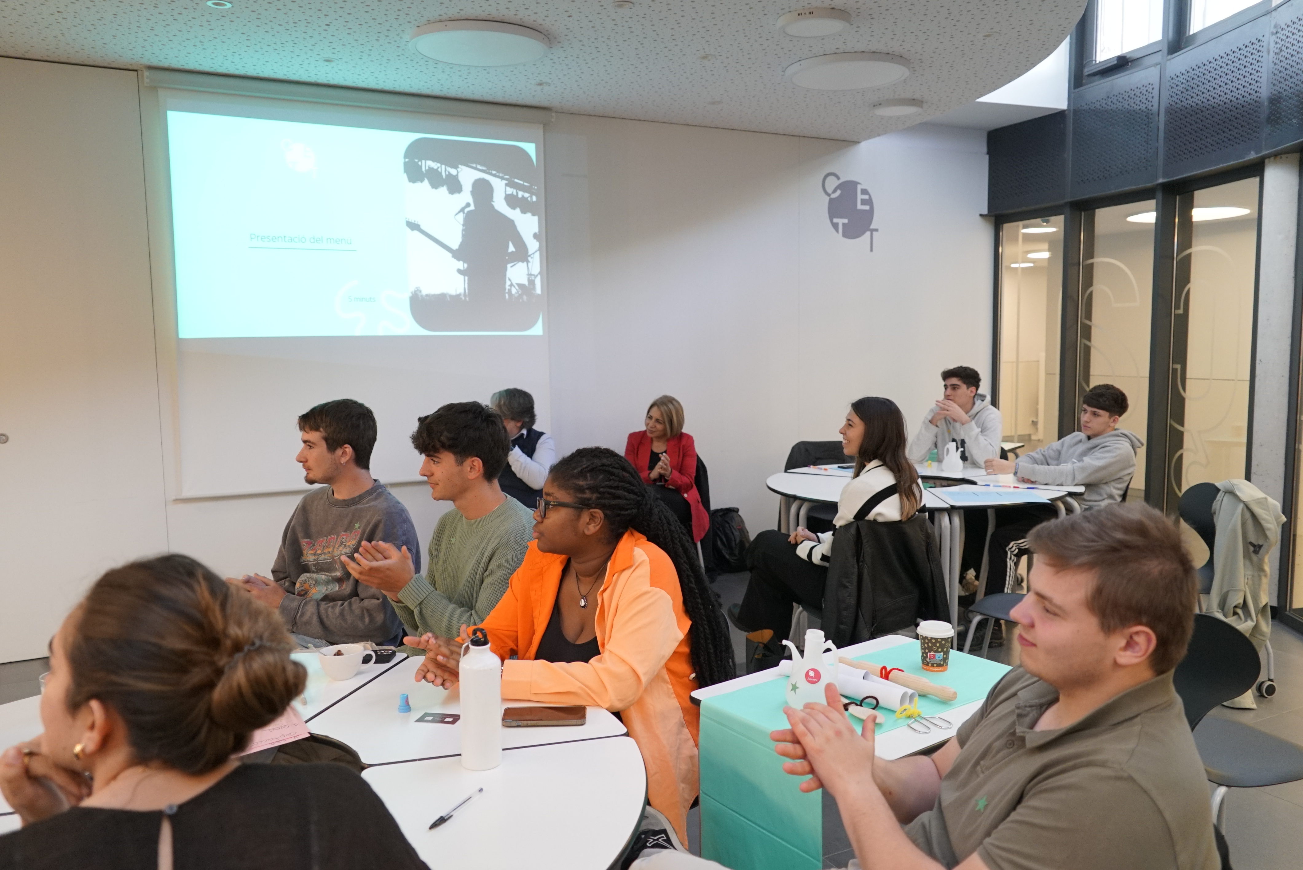 Photography from: Tech Tourism Cluster: una conexión del alumnado con el mundo emprendedor | CETT